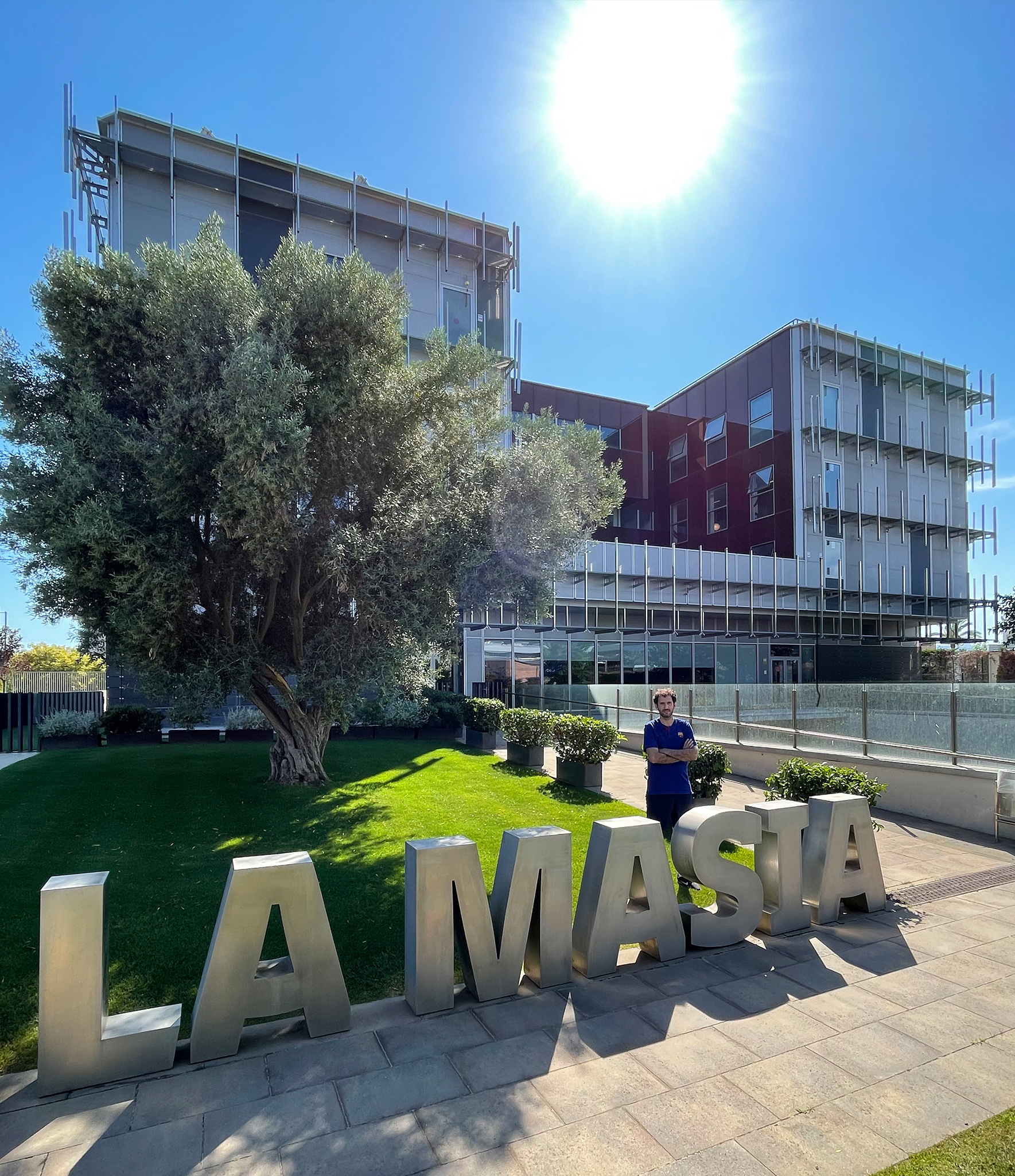 Xavi Damunt en La Masia del Barça